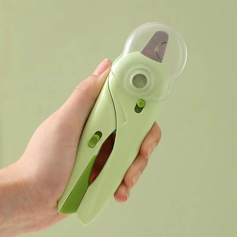 LED nail clippers: safe and gentle care for your companion