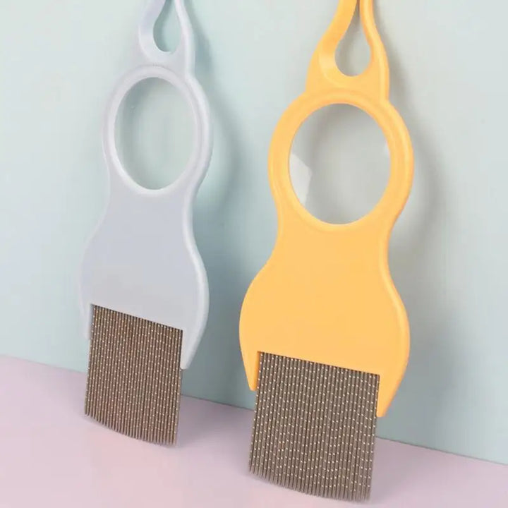 Cat comb with built-in magnifying glass: see better, love more