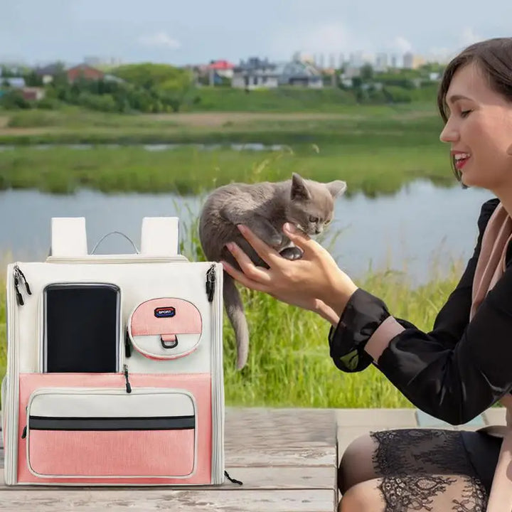 Dog &amp; cat carrier backpack: fluid, reassuring and designed for your journeys as a couple