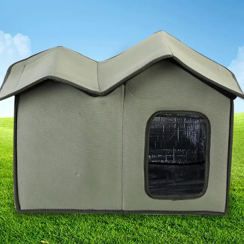 Waterproof Outdoor Cat Shelter: A True Love Refuge