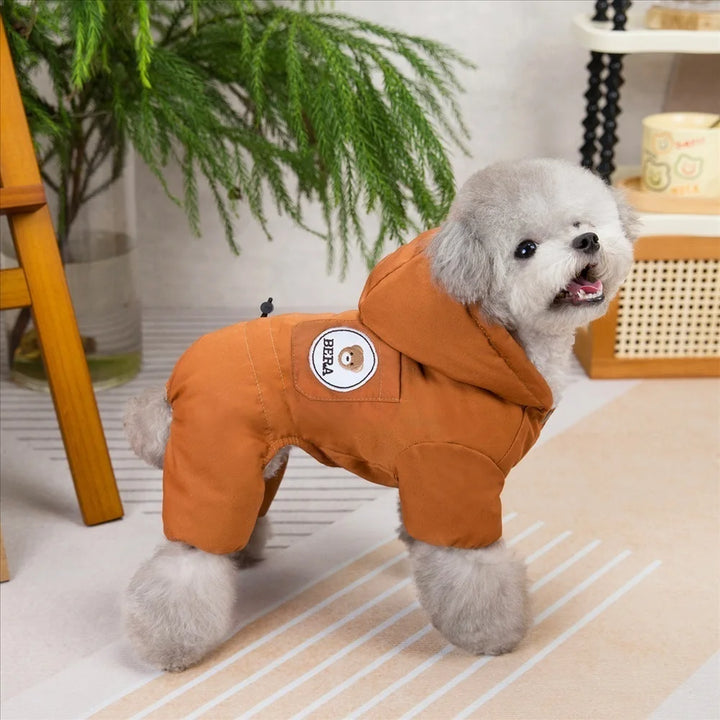 4-legged jacket with hood – For a soft and stylish winter