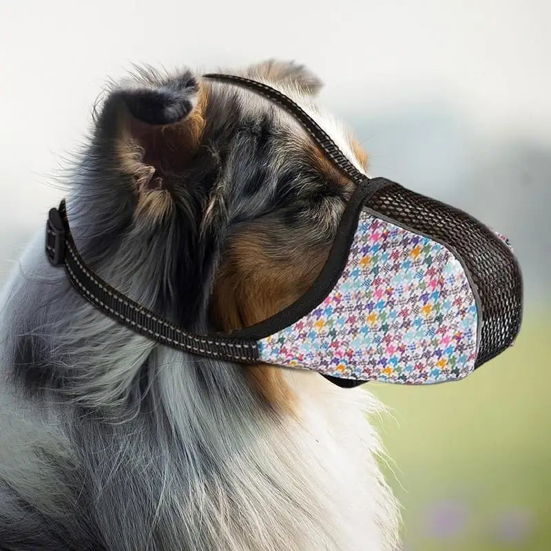 Lightweight muzzle to soothe without breaking the bond