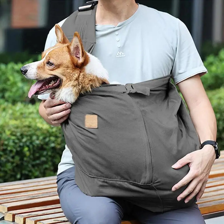 Dog &amp; cat carrier bag: light, airy, and designed for moving together