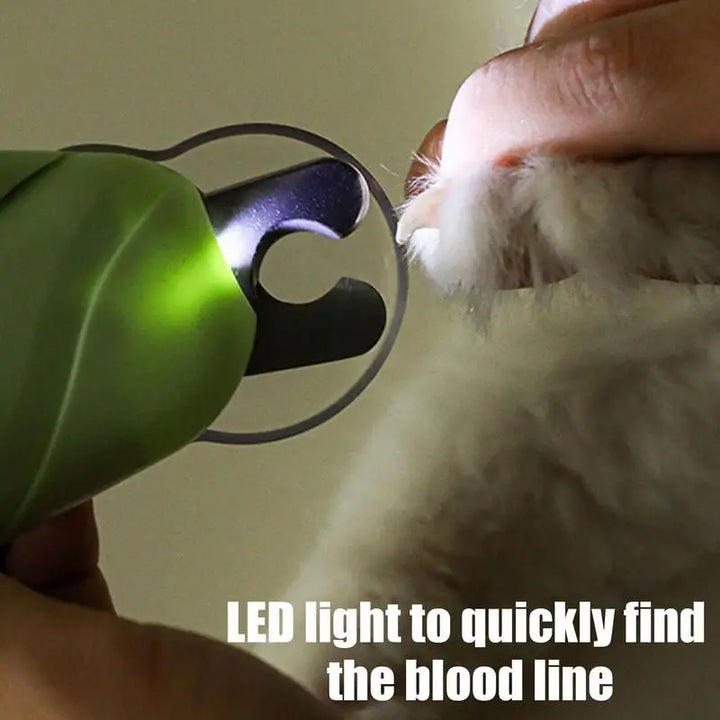 LED nail clippers: safe and gentle care for your companion