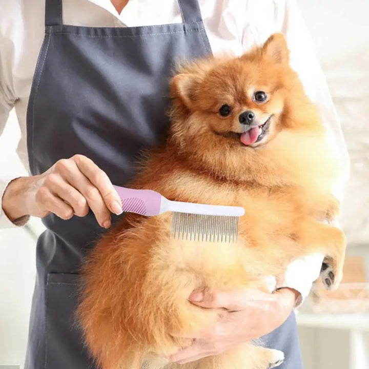 Cat grooming comb: gentle detangling, strengthened bond