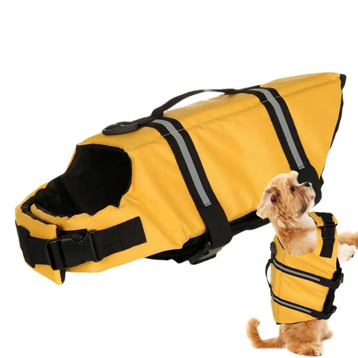 Dog life jacket that protects without hindering